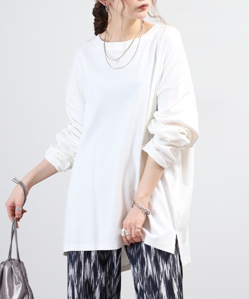atONE(アットワン)の「ドルマンスリーブテールカットワイドロングカットソー(Tシャツ/カットソー・レディース・オフホワイト/ピンクベージュ/グレイッシュベージュ/カーキ/ブラック・F)」の18枚目の写真