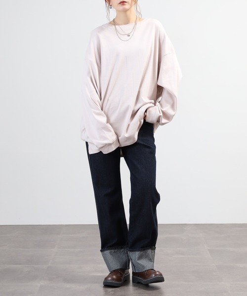 atONE(アットワン)の「ドルマンスリーブテールカットワイドロングカットソー(Tシャツ/カットソー・レディース・オフホワイト/ピンクベージュ/グレイッシュベージュ/カーキ/ブラック・F)」の9枚目の写真