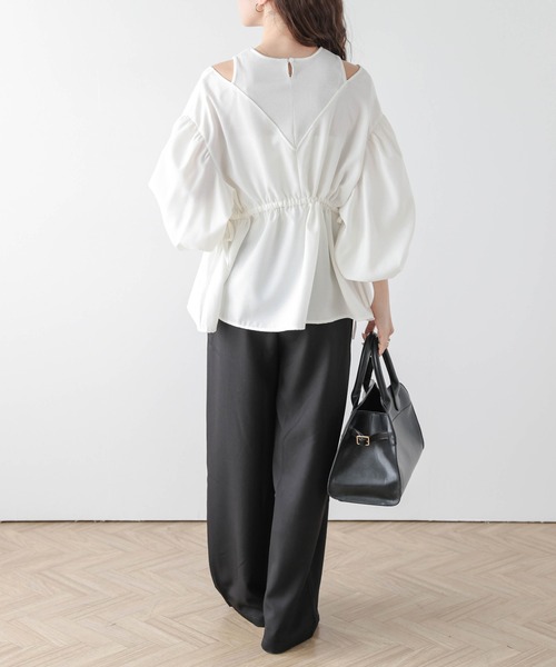 AMELY(エミリー)の「レイヤードスタイルブラウス(シャツ/ブラウス・レディース・ホワイト/ブラック/ストライプ・フリー)」の4枚目の写真
