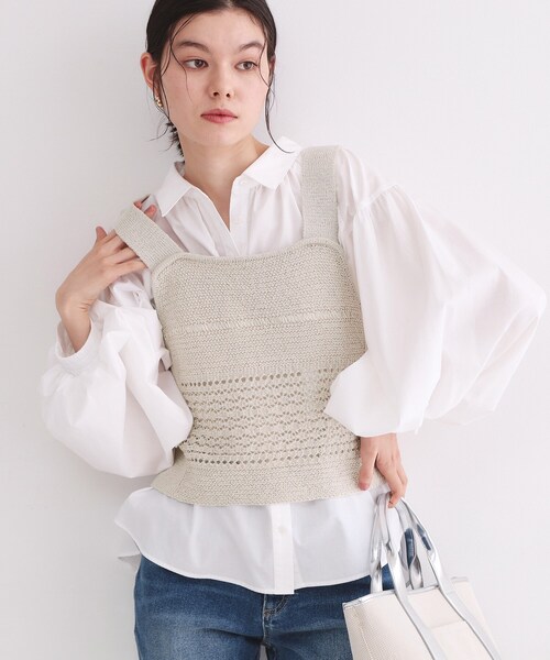 OPAQUE.CLIP（オペークドットクリップ）の「テープヤーンビスチェニット【洗濯機OK／抗ピル】（ニット/セーター・レディース・ブラック/ライトベージュ・00）」の2枚目の写真