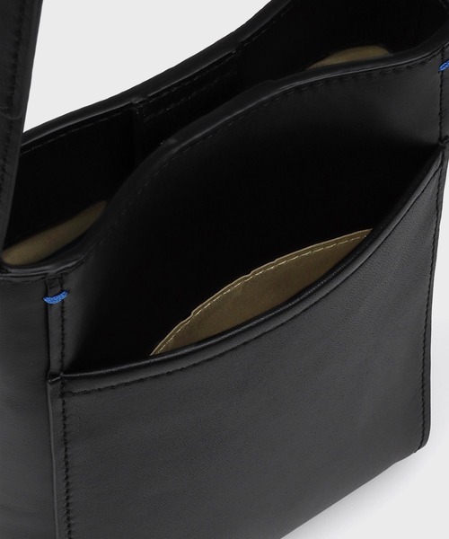 Paul Smith(ポールスミス)の「カラーブロックSS26 ミニショルダーバッグ【553445 N220S】(ショルダーバッグ・メンズ・ブルー/グリーン/オレンジ/ブラック・FREE)」の19枚目の写真