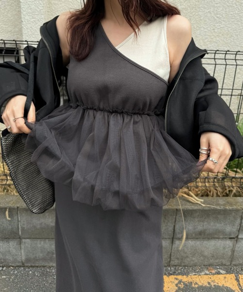 WILLFULLY(ウィルフリー)の「tulle peplum docking rib OP(ワンピース・レディース・ブラック/ブルーグレー/オートミール・FREE)」の17枚目の写真