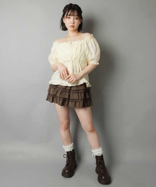 SPINNS（スピンズ）の「2WAYオフショル半袖ブラウス/レース（シャツ/ブラウス・レディース・ブラック/ナチュラル/ブラウン・ONESIZE）」の17枚目の写真