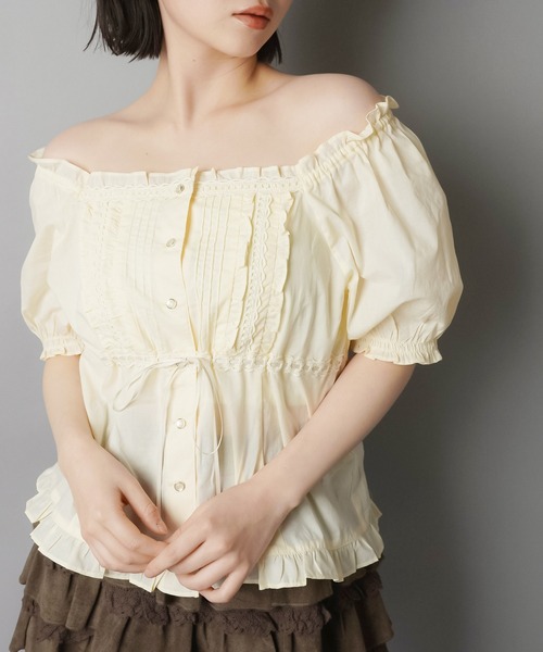 SPINNS（スピンズ）の「2WAYオフショル半袖ブラウス/レース（シャツ/ブラウス・レディース・ブラック/ナチュラル/ブラウン・ONESIZE）」の8枚目の写真