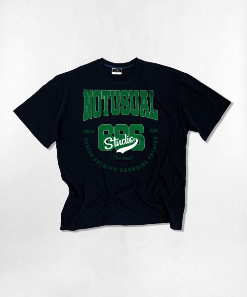 NOTUSUAL(ノットユージュアル)の「グリーンスタジオ オーバーサイズ 半袖Tシャツ 4カラー(Tシャツ/カットソー・レディース・ホワイト×グレー/ブラック/ネイビー/ホワイト・SMALL/MEDIUM/LARGE/X-LARGE)」の5枚目の写真