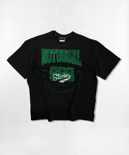NOTUSUAL(ノットユージュアル)の「グリーンスタジオ オーバーサイズ 半袖Tシャツ 4カラー(Tシャツ/カットソー・レディース・ホワイト×グレー/ブラック/ネイビー/ホワイト・SMALL/MEDIUM/LARGE/X-LARGE)」の8枚目の写真