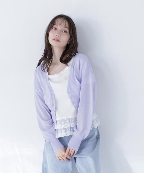 NATURAL BEAUTY BASIC(ナチュラルビューティーベーシック)の「【ちょうど、いい服】さらりと、涼しげ麻混カーディガン(カーディガン/ボレロ・レディース・ブラック/オフホワイト/ラベンダー/ネイビー/ベージュ・フリ-)」の5枚目の写真