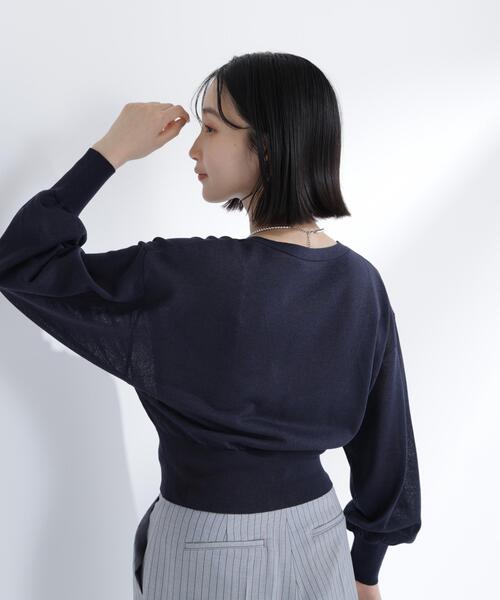 NATURAL BEAUTY BASIC(ナチュラルビューティーベーシック)の「【ちょうど、いい服】さらりと、涼しげ麻混カーディガン(カーディガン/ボレロ・レディース・ブラック/オフホワイト/ラベンダー/ネイビー/ベージュ・フリ-)」の11枚目の写真
