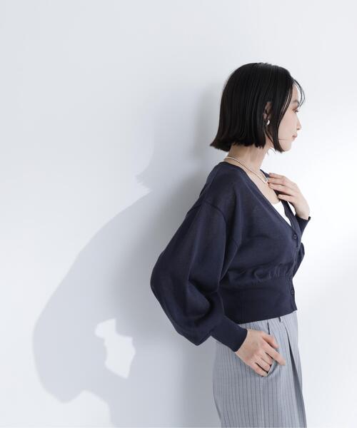 NATURAL BEAUTY BASIC(ナチュラルビューティーベーシック)の「【ちょうど、いい服】さらりと、涼しげ麻混カーディガン(カーディガン/ボレロ・レディース・ブラック/オフホワイト/ラベンダー/ネイビー/ベージュ・フリ-)」の15枚目の写真
