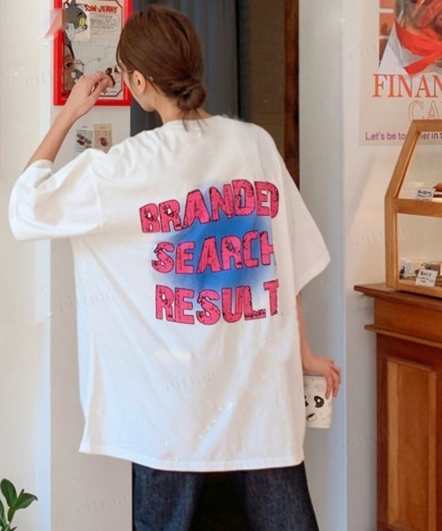 Dalfwin(ダールフィン)の「韓国ファッション BRANDEDヴィンテージプリント半袖Tシャツ(Tシャツ/カットソー・レディース・チャコールグレー/ピンク/ホワイト・FREE)」の5枚目の写真