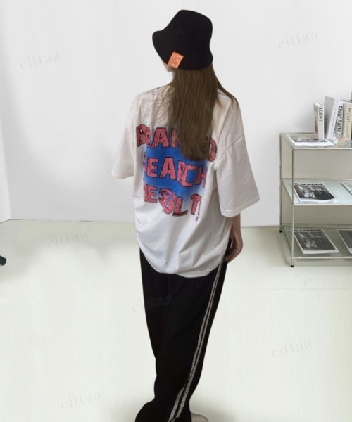 Dalfwin(ダールフィン)の「韓国ファッション BRANDEDヴィンテージプリント半袖Tシャツ(Tシャツ/カットソー・レディース・チャコールグレー/ピンク/ホワイト・FREE)」の16枚目の写真