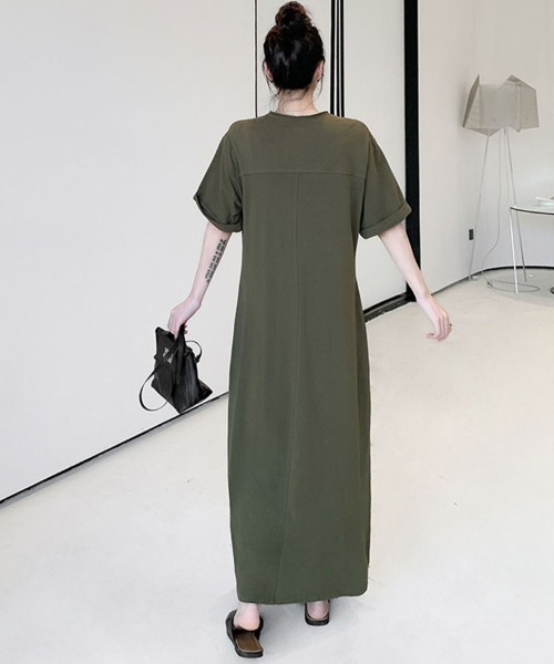 mielu（ミエル）の「ハーフジップ半袖ロングワンピース（ワンピース・レディース・カーキ/グレー/ブラック・MEDIUM/LARGE）」の14枚目の写真