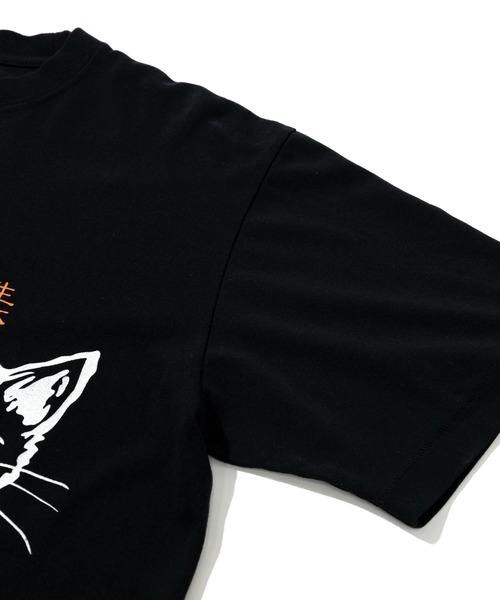 go slow caravan(ゴースローキャラバン)の「RAY綿 猫と麦酒 TEE 猫生乾杯(Tシャツ/カットソー・メンズ・ブラック/ホワイト・MEDIUM/LARGE/SMALL/X-LARGE)」の4枚目の写真