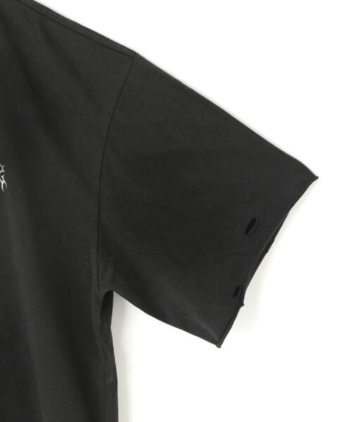 SUPPLIER(サプライヤー)の「SUPPLIER/サプライヤー/Pierced Tribal Bones Tee(Tシャツ/カットソー・メンズ・グレー/ブラック・L/XL/M)」の5枚目の写真