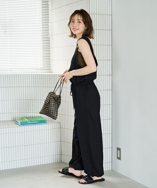 FREAK'S STORE(フリークスストア)の「限定展開 ドロスト イージー オールインワン(サロペット/オーバーオール・レディース・グレー/ブラウン系その他/ブラック・フリ-)」の5枚目の写真