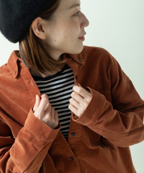 PAR ICI(パーリッシィ)の「16Wコーデュロイ 釦ダウンシャツ(セットアップ対応)(シャツ/ブラウス・レディース・オレンジ/チャコールグレー/ベージュ・FREE)」の4枚目の写真