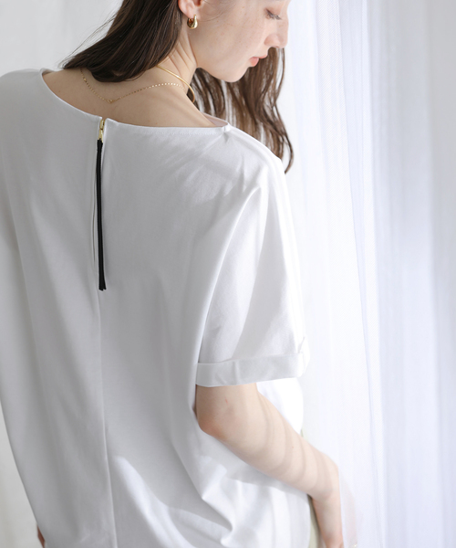 La TOTALITE(ラトータリテ)の「【洗える】高機能カーブヘムプルオーバー(Tシャツ/カットソー・レディース・ブラック/ベージュ/ホワイト・FREE)」の16枚目の写真