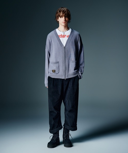 glamb（グラム）の「Corduroy Barrel Pants / コーデュロイバレルパンツ（その他パンツ・メンズ・ブラック/ブルー・S/M/L）」の12枚目の写真