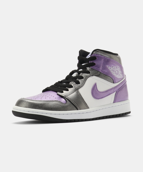 JORDAN BRAND(ジョーダンブランド)の「JORDAN BRAND WMNS AIR JORDAN 1 MID SE HJ5911-105(スニーカー・レディース・パープル・25cm/24.5cm/24cm/23.5cm/23cm)」の2枚目の写真