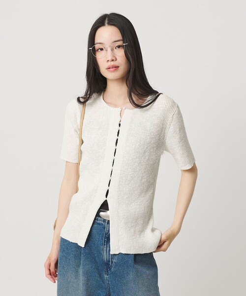 BEAUTY&YOUTH UNITED ARROWS(ビューティーアンドユースユナイテッドアローズ)の「麻ブレンド スラブ フロントボタン ショートスリーブ カーディガン ウォッシャブル(カーディガン/ボレロ・レディース・オフホワイト/ライトブルー/ブラック・FREE)」の22枚目の写真