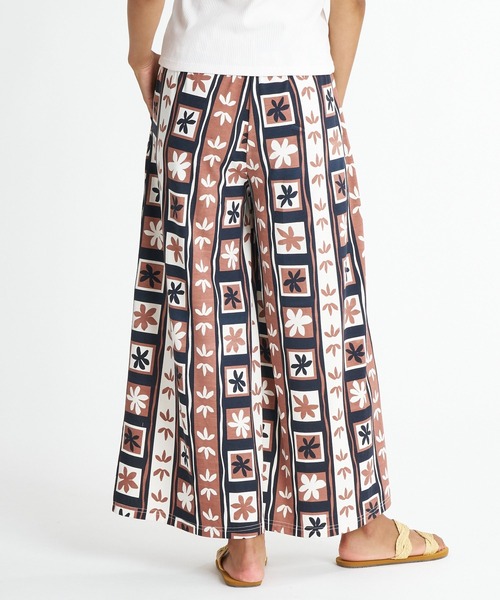 BILLABONG(ビラボン)の「BILLABONG ウィメンズ WIDE EASY LONG PANTS ロングパンツ 【2026年夏モデル】(その他パンツ・レディース・ブラック系その他/ブラウン系その他/ホワイト/ブルー系その他・MEDIUM)」の9枚目の写真