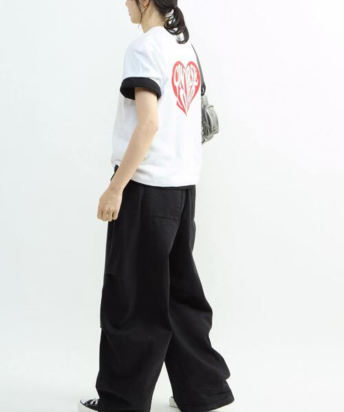 CONVERSE TOKYO(コンバーストウキョウ)の「HEART LOGO BACK PRINT TEE(Tシャツ/カットソー・レディース・ピンク/ホワイト/ブラック・FREE)」の19枚目の写真