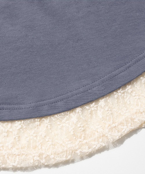 FANCY CLUB(ファンシークラブ)の「【FANCY CLUB】 LACE SQUARE NECK TOP / 【ファンシークラブ】レーススクエアネックレイヤード半袖Tシャツ(Tシャツ/カットソー・レディース・グレー/ブラック・ONE SIZE)」の3枚目の写真
