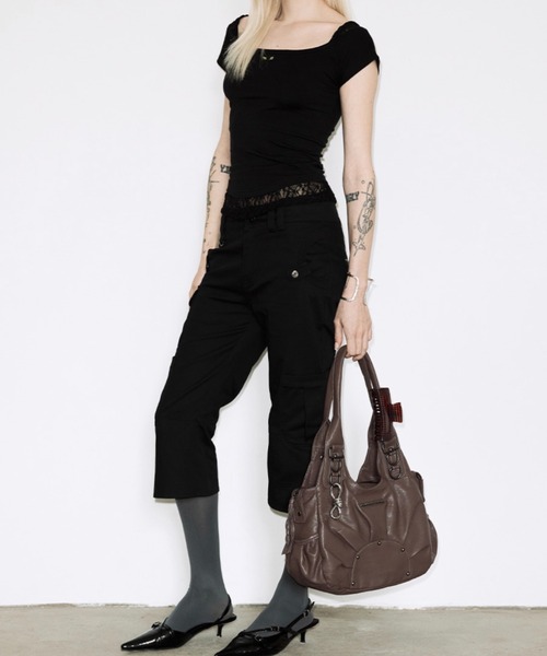 FANCY CLUB(ファンシークラブ)の「【FANCY CLUB】 LACE SQUARE NECK TOP / 【ファンシークラブ】レーススクエアネックレイヤード半袖Tシャツ(Tシャツ/カットソー・レディース・グレー/ブラック・ONE SIZE)」の18枚目の写真
