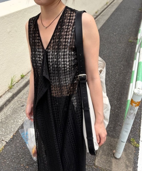 SHENERY(シーナリー)の「パネルレースワンピース(ワンピース・レディース・ブラック/ホワイト・FREE)」の5枚目の写真