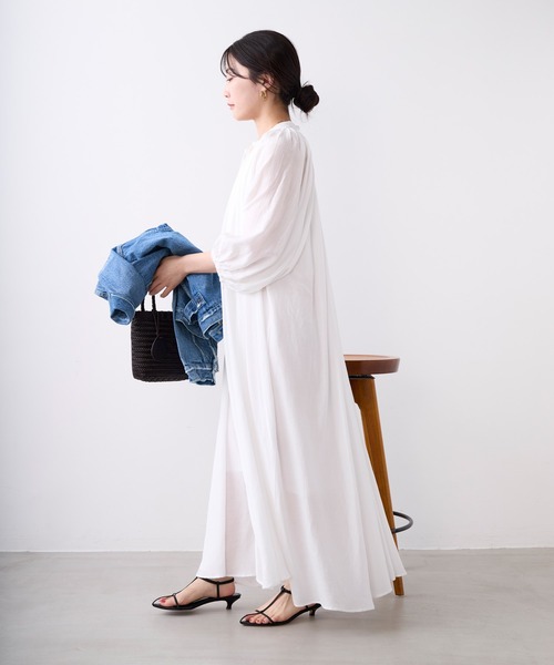 MICA&DEAL（マイカ＆ディール）の「インドリネンギャザーワンピース（ワンピース・レディース・ブラック/ブラウン/オフホワイト・FREE）」の22枚目の写真