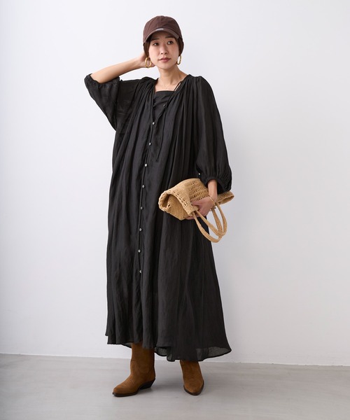 MICA&DEAL（マイカ＆ディール）の「インドリネンギャザーワンピース（ワンピース・レディース・ブラック/ブラウン/オフホワイト・FREE）」の11枚目の写真