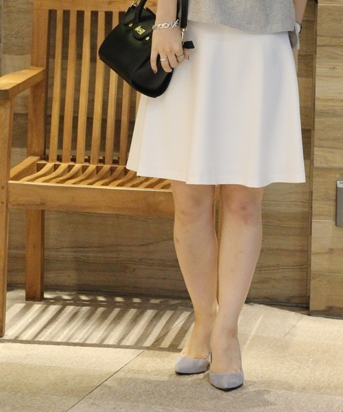 LIMITLESS LUXURY（リミットレスラグジュアリー）の「ポンチワイドスカート◆（スカート・レディース・ネイビー/ホワイト/グレー・38/36）」の2枚目の写真