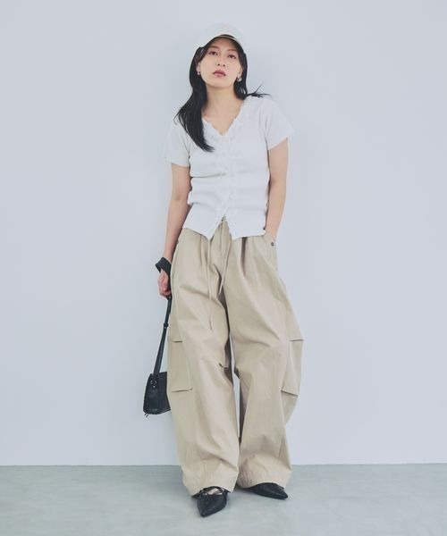 JEANASIS(ジーナシス)の「【NEW ERA(ニューエラ)】別注 9TWENTY サテンコーデュロイキャップ/911710(キャップ・レディース・ホワイト/ブラック/ネイビー・FREE)」の4枚目の写真