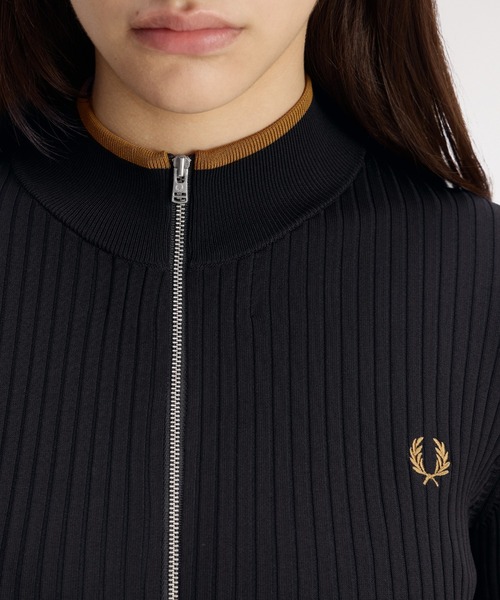 FRED PERRY(フレッドペリー)の「Zip-Through Peplum Cardigan/ジップスルーペプラムカーディガン(カーディガン/ボレロ・レディース・ブラック・10)」の7枚目の写真