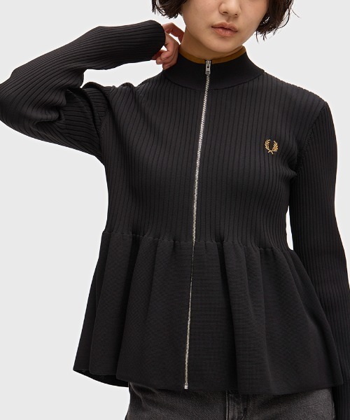 FRED PERRY(フレッドペリー)の「Zip-Through Peplum Cardigan/ジップスルーペプラムカーディガン(カーディガン/ボレロ・レディース・ブラック・10)」の8枚目の写真