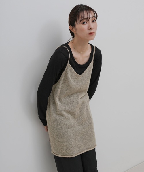 select MOCA(セレクトモカ)の「モヘアライクキャミチュニック(ベスト・レディース・ホワイト/ブラック/グレイッシュベージュ・FREE)」の3枚目の写真