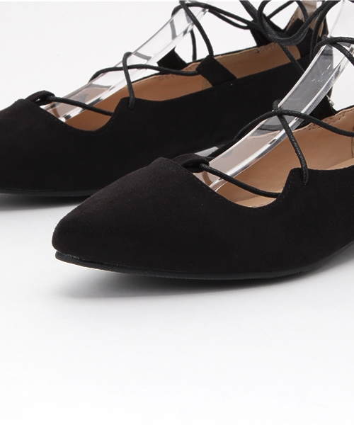 Chico（チコ）の「【who's who Chico】レースアップフラットシューズ（パンプス・レディース・ベージュ/ピンクベージュ/ブラック・MEDIUM/LARGE/SMALL）」の8枚目の写真