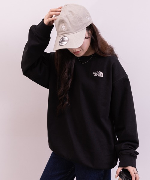 THE NORTH FACE(ザノースフェイス)の「THE NORTH FACE(ザ・ノースフェイス)/ワンポイント ロゴ刺繍 スウェット/M'S CORE SWEATSHIRTS(スウェット・レディース・グレー/ブラック/サンドベージュ/ライトブルー・M/XXL/L/XL)」の10枚目の写真