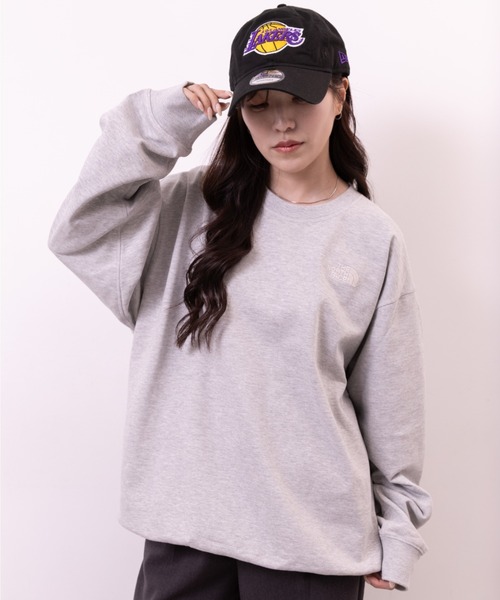 THE NORTH FACE(ザノースフェイス)の「THE NORTH FACE(ザ・ノースフェイス)/ワンポイント ロゴ刺繍 スウェット/M'S CORE SWEATSHIRTS(スウェット・レディース・グレー/ブラック/サンドベージュ/ライトブルー・M/XXL/L/XL)」の20枚目の写真