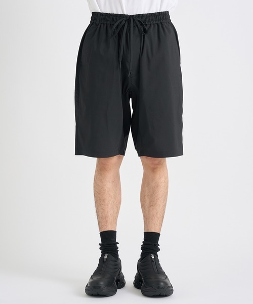 WHITE MOUNTAINEERING(ホワイトマウンテニアリング)の「【White Mountaineering】WIDE SHORT PANTS(その他パンツ・メンズ・ネイビー/ブラック・1/2)」の5枚目の写真