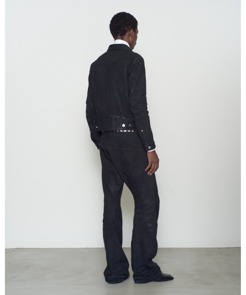 NVRFRGT(ネヴァーフォーゲット)の「DENIM TRUCKER JACKET(デニムジャケット・メンズ・ブラック・2)」の3枚目の写真