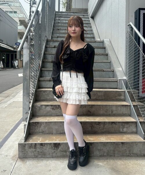 continuer de NICE CLAUP（コンティニューデナイスクラップ）の「ラッフルボレロ&キャミset（シャツ/ブラウス・レディース・ブラック/ブラウン/ピンク/ベージュ系その他/ブルー系その他・FREE）」の12枚目の写真