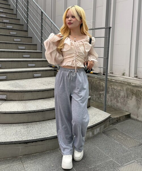 continuer de NICE CLAUP（コンティニューデナイスクラップ）の「ラッフルボレロ&キャミset（シャツ/ブラウス・レディース・ブラック/ブラウン/ピンク/ベージュ系その他/ブルー系その他・FREE）」の18枚目の写真