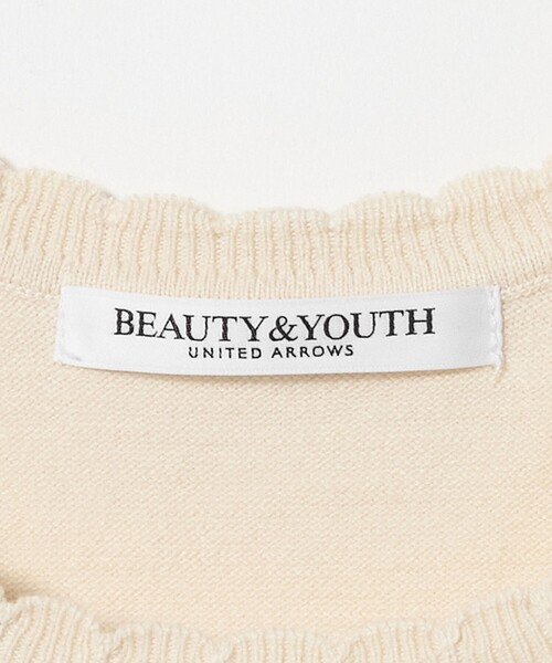 BEAUTY&YOUTH UNITED ARROWS(ビューティーアンドユースユナイテッドアローズ)の「コットンスラブ スカラップ ニットプルオーバー ウォッシャブル(ニット/セーター・レディース・オフホワイト/レッド/ブラック・FREE)」の6枚目の写真