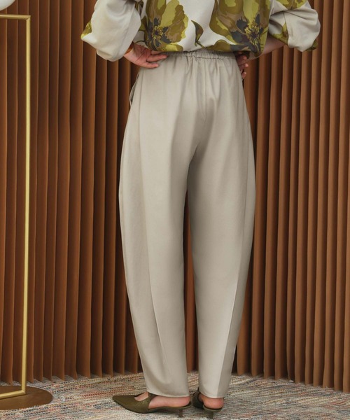 ELFRANK（エルフランク）の「【2026AW】【S～Lサイズ展開】サイドボックスプリーツカーブパンツ 洗える《着用動画あり》（その他パンツ・レディース・ブラック/キャメル/グレイッシュベージュ・S/M/L）」の7枚目の写真