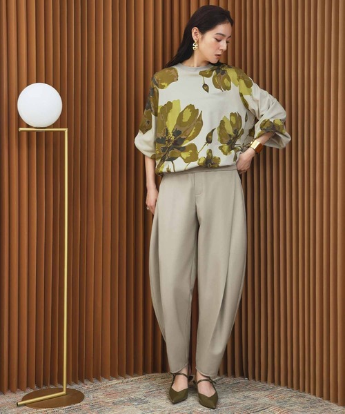 ELFRANK（エルフランク）の「【2026AW】【S～Lサイズ展開】サイドボックスプリーツカーブパンツ 洗える《着用動画あり》（その他パンツ・レディース・ブラック/キャメル/グレイッシュベージュ・S/M/L）」の9枚目の写真