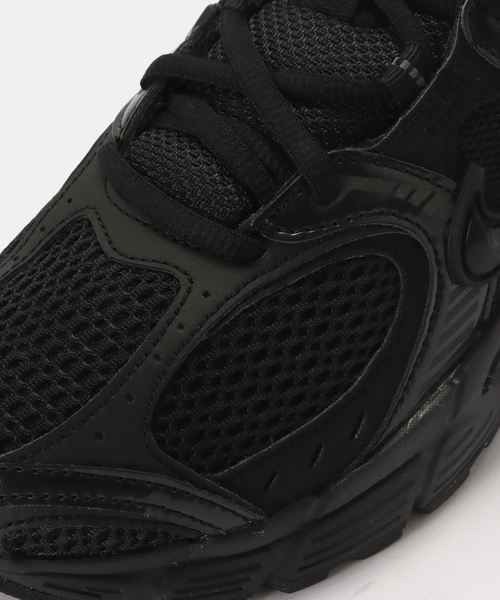 NIKE（ナイキ）の「NIKE/ナイキ ウィメンズV5 RNR（スニーカー・レディース・ブラック/アイボリー・24cm/23.5cm/25cm/24.5cm/23cm）」の7枚目の写真
