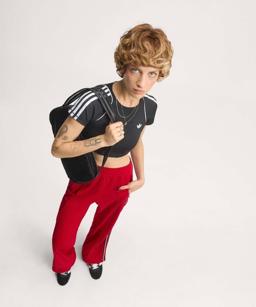 adidas by Stella McCartney(アディダスバイステラマッカートニー)の「アディダス オリジナルス スポーツ SST ブラTシャツ / アディダス adidas(Tシャツ/カットソー・レディース・ブラック・SMALL/MEDIUM/LARGE/X-LARGE/XX-LARGE/X-SMALL)」の6枚目の写真