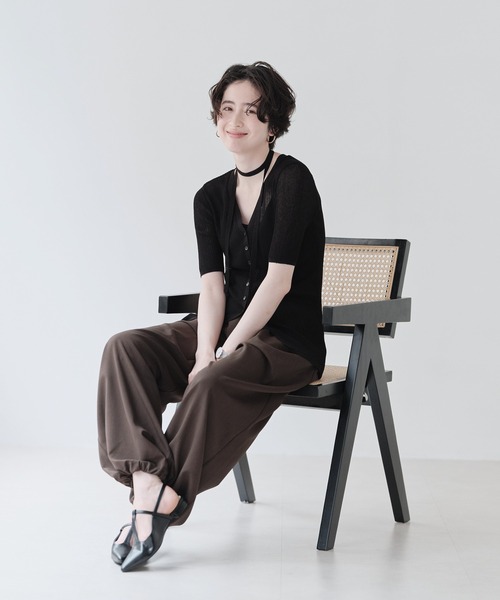 Green Parks(グリーンパークス)の「紐付き多釦ニットプルオーバー(ニット/セーター・レディース・アイボリー/ライラック/レッド/ブラック・FREE)」の16枚目の写真