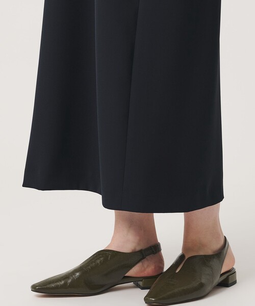BEAUTY&YOUTH UNITED ARROWS(ビューティーアンドユースユナイテッドアローズ)の「【WEB限定 Wardrobe DAILY MINIMAL】ダブルクロス スキッパーワンピース ウォッシャブル(ワンピース・レディース・ブラック/ネイビー・M/S)」の18枚目の写真